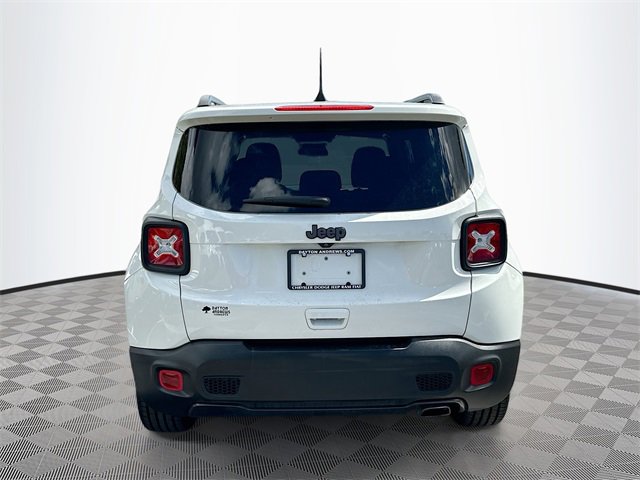 2021 Jeep Renegade Latitude photo 6