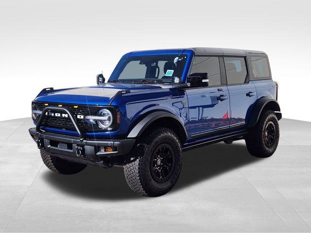 2021 Ford Bronco First Edition photo 2