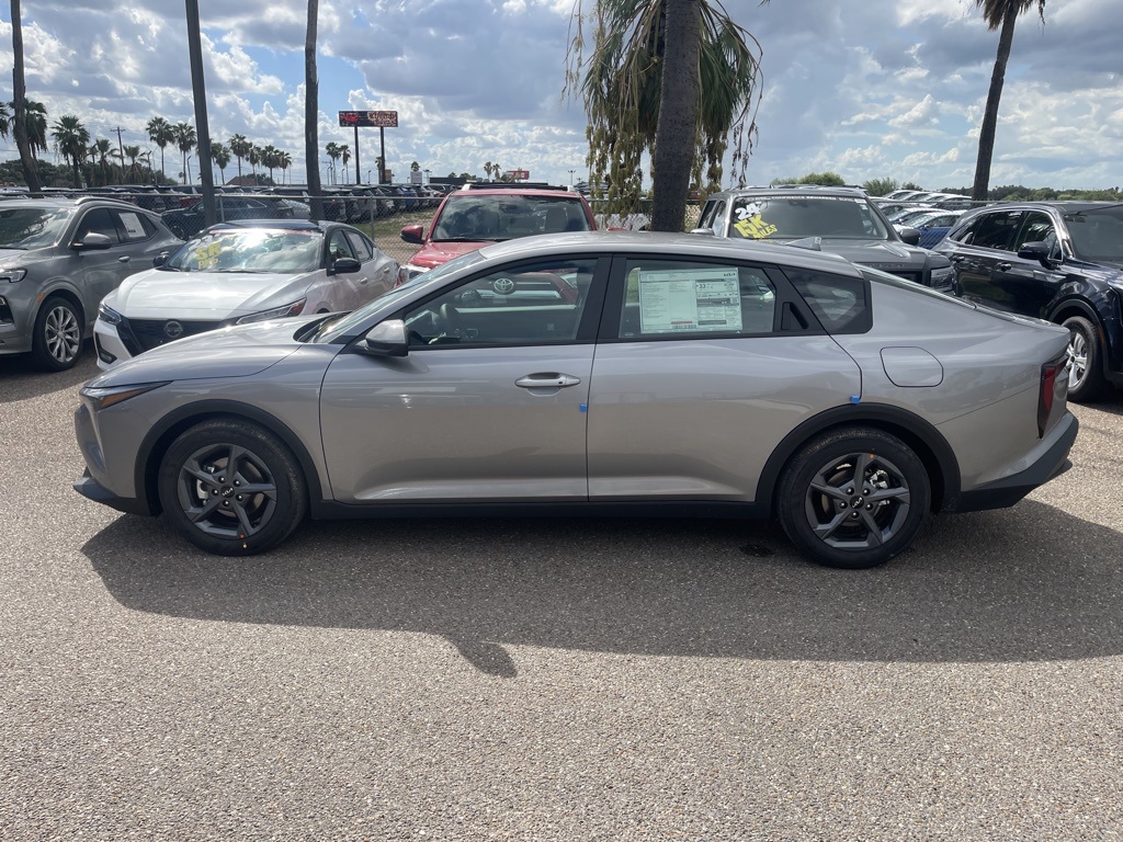 2025 Kia K4 LXS photo 4