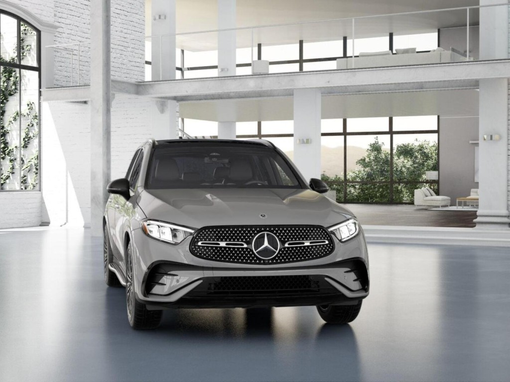 2026 Mercedes Benz GLC 300 photo 7