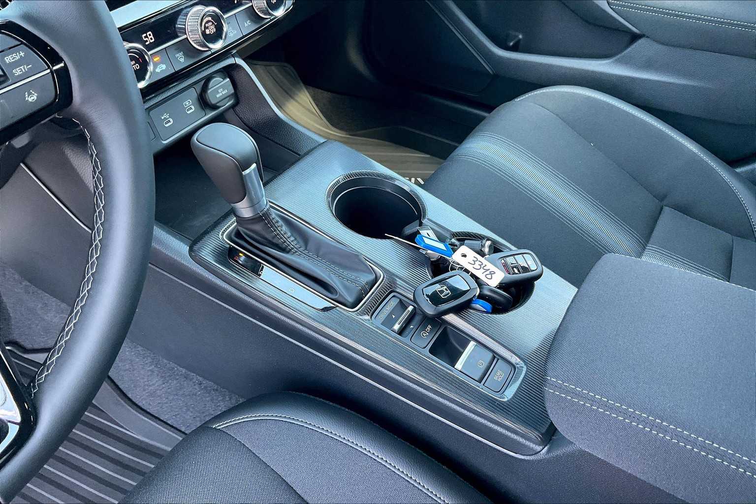 2026 Honda Civic Hatchback Sport photo 6