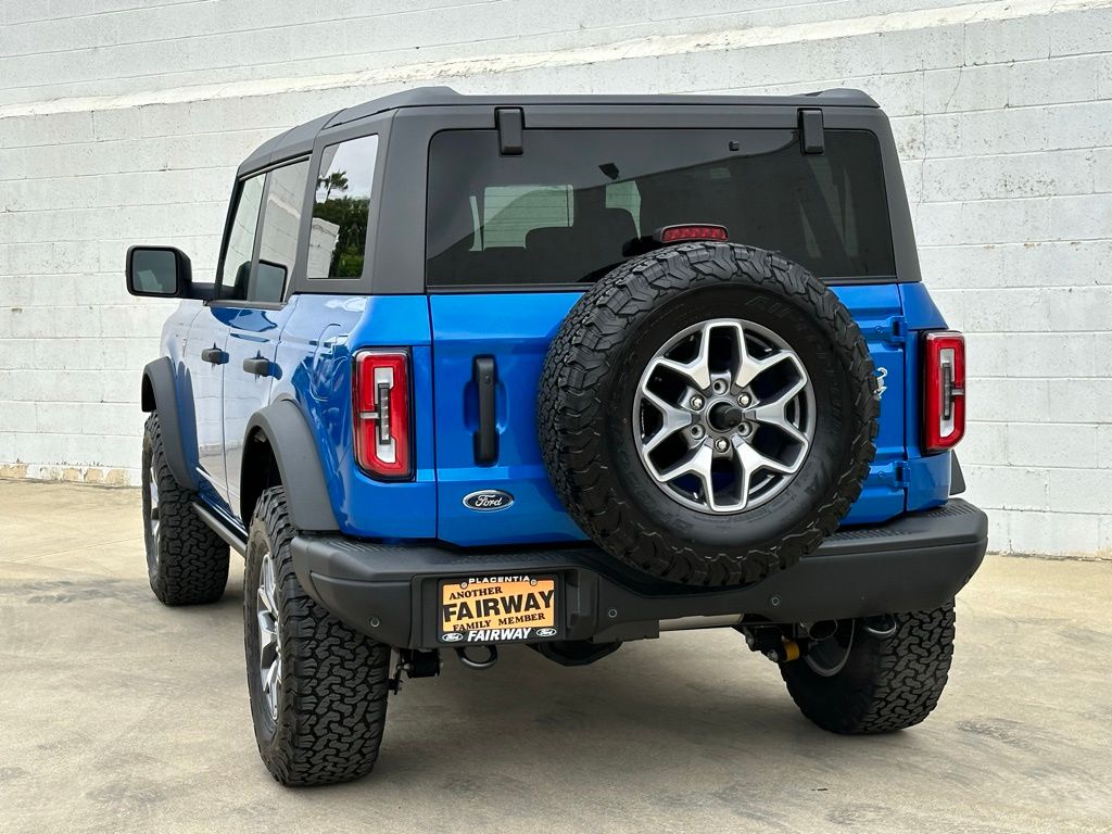 2025 Ford Bronco Badlands photo 4