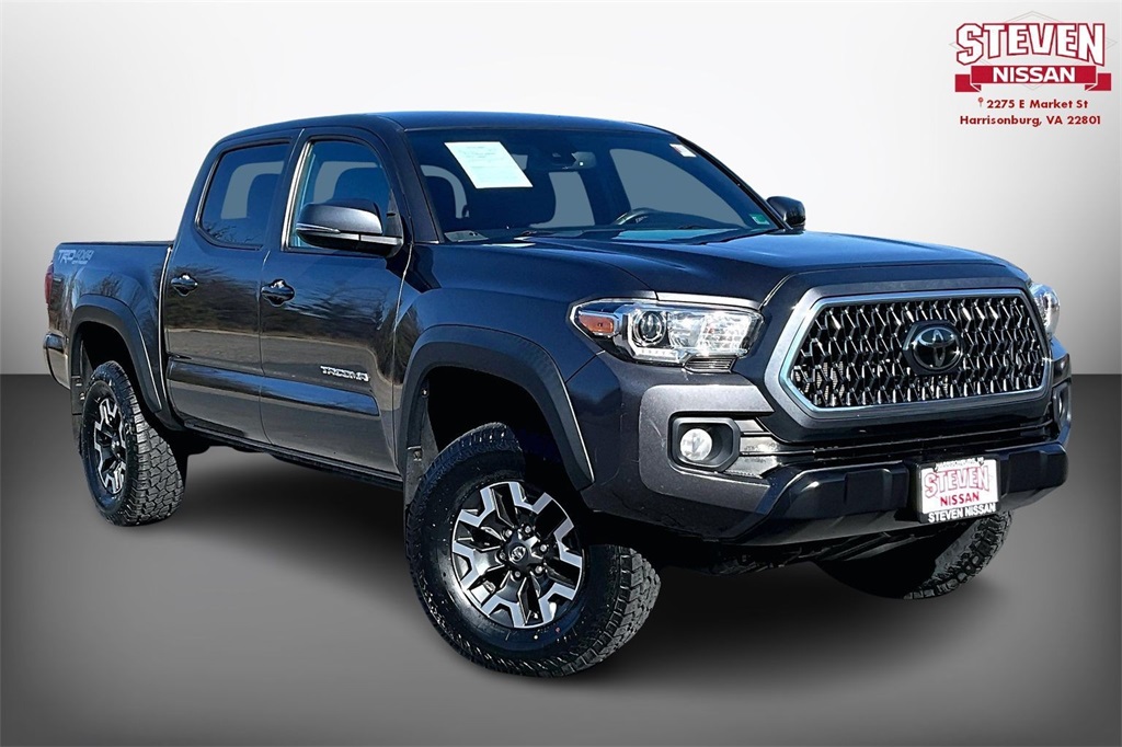2019 Toyota Tacoma TRD Sport's photo
