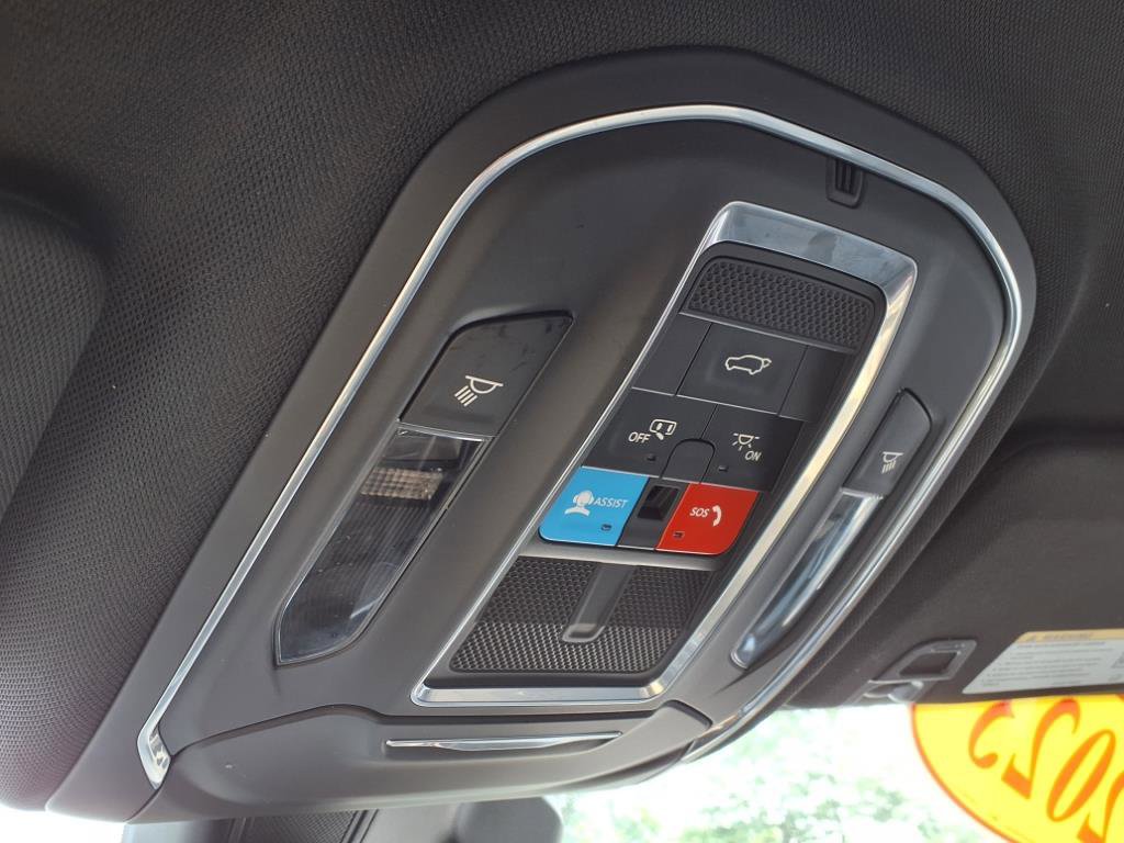 2023 Jeep Grand Cherokee Altitude photo 24