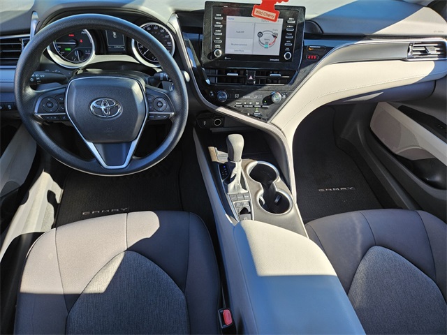 2023 Toyota Camry Hybrid LE photo 5