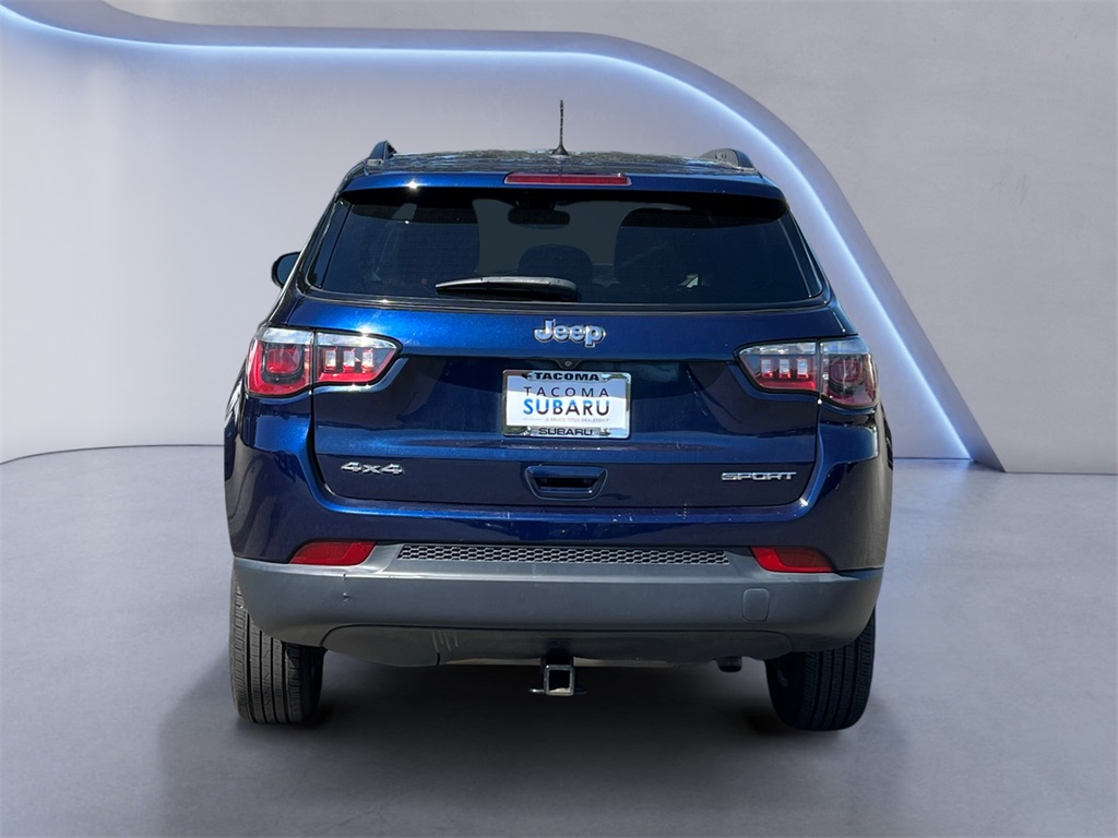 2018 Jeep Compass Sport photo 4