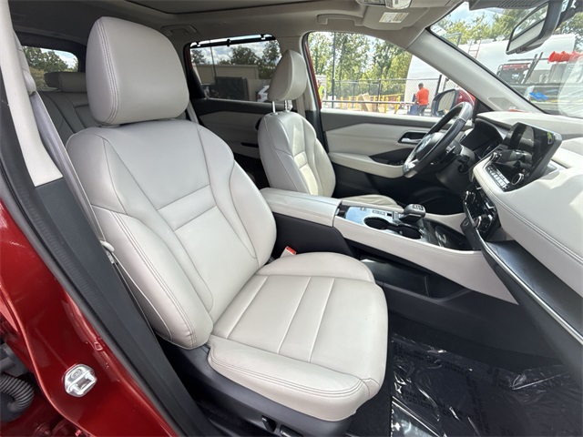2021 Nissan Rogue SL photo 15