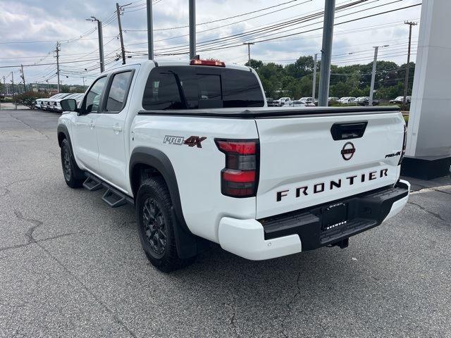 2024 Nissan Frontier PRO-4X photo 5
