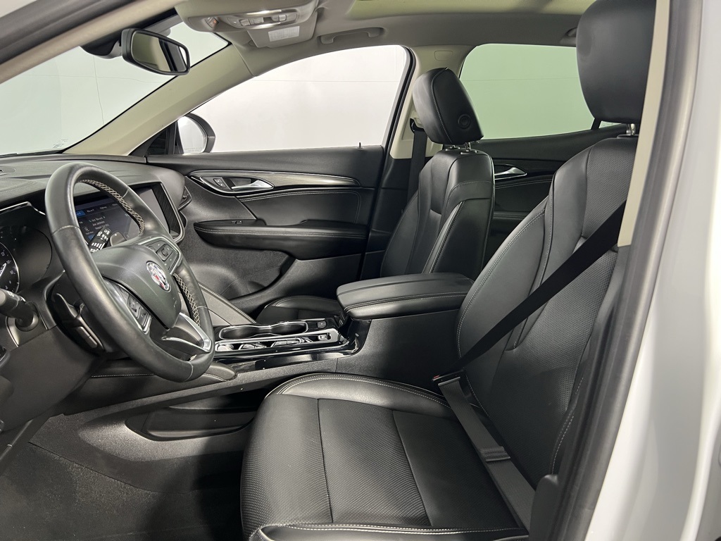 2021 Buick Envision Essence photo 16