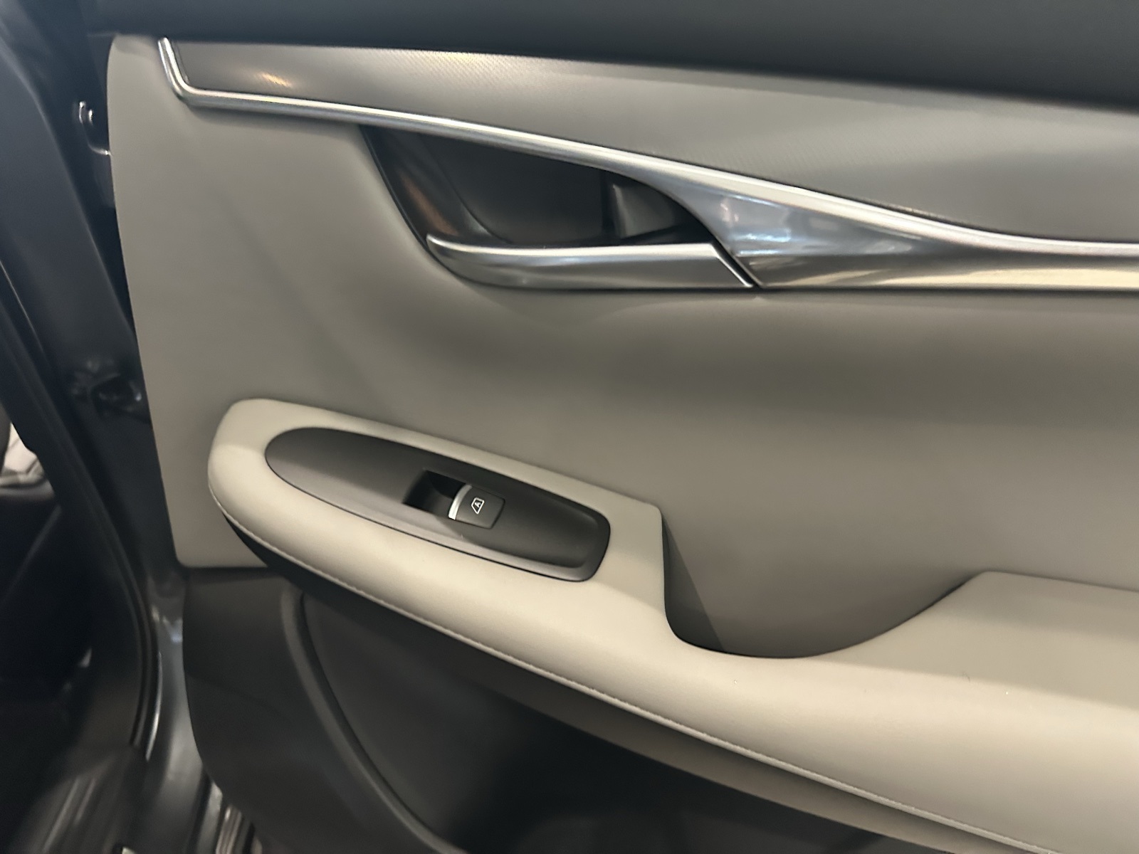 2025 Infiniti QX50 Luxe AWD photo 33