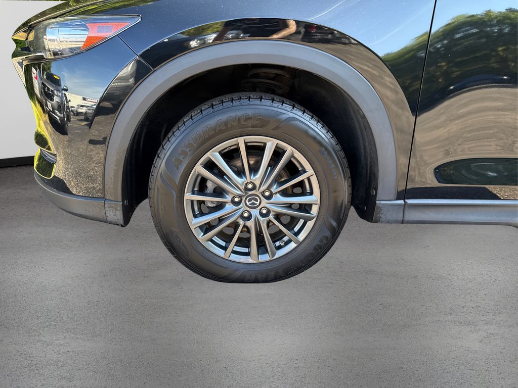 2019 Mazda CX-5 Touring photo 11