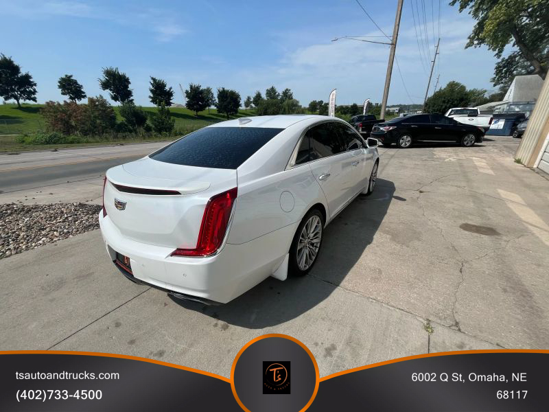 2019 Cadillac XTS Platinum photo 4
