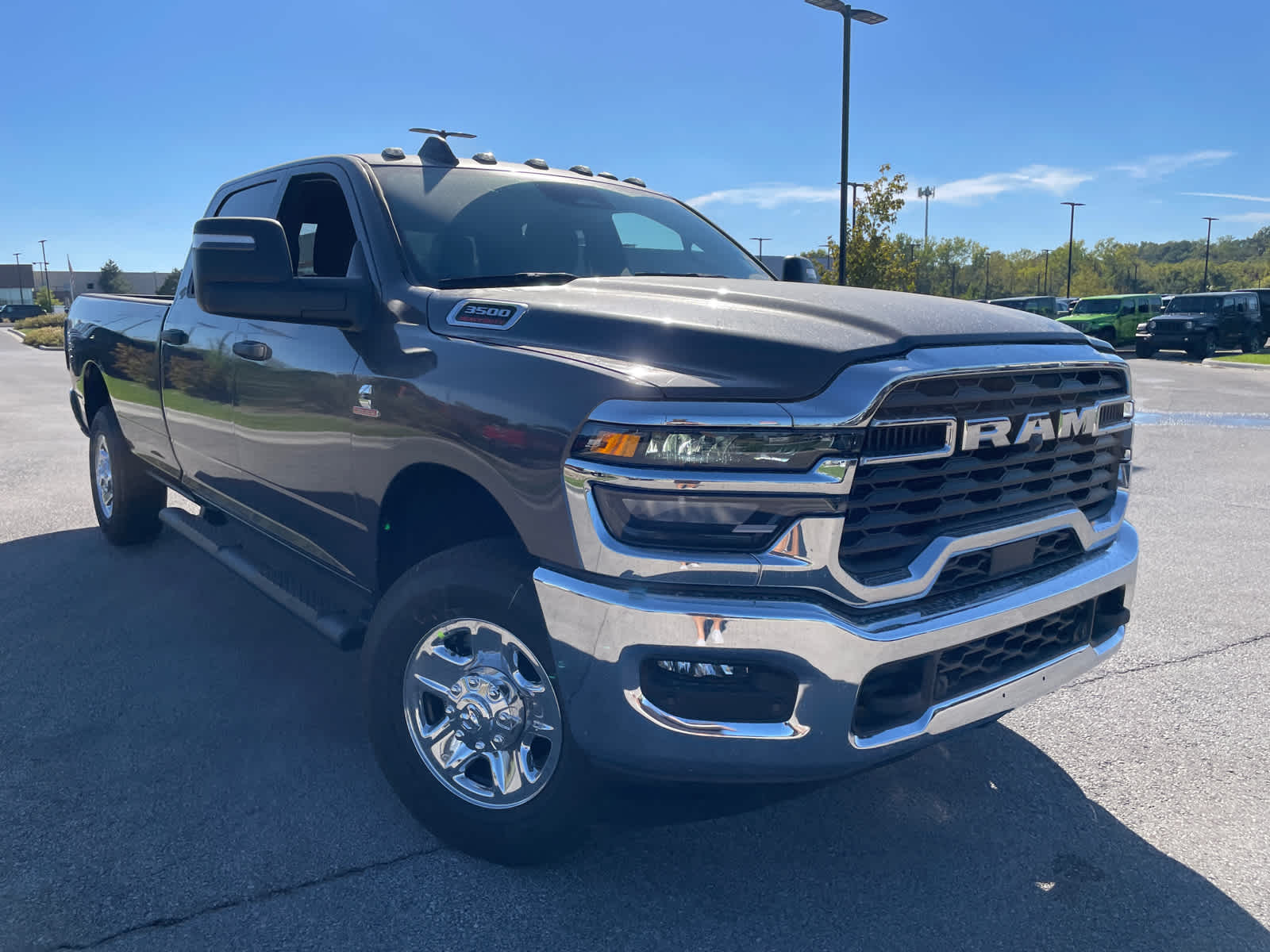 2026 Ram 3500 Tradesman photo 2