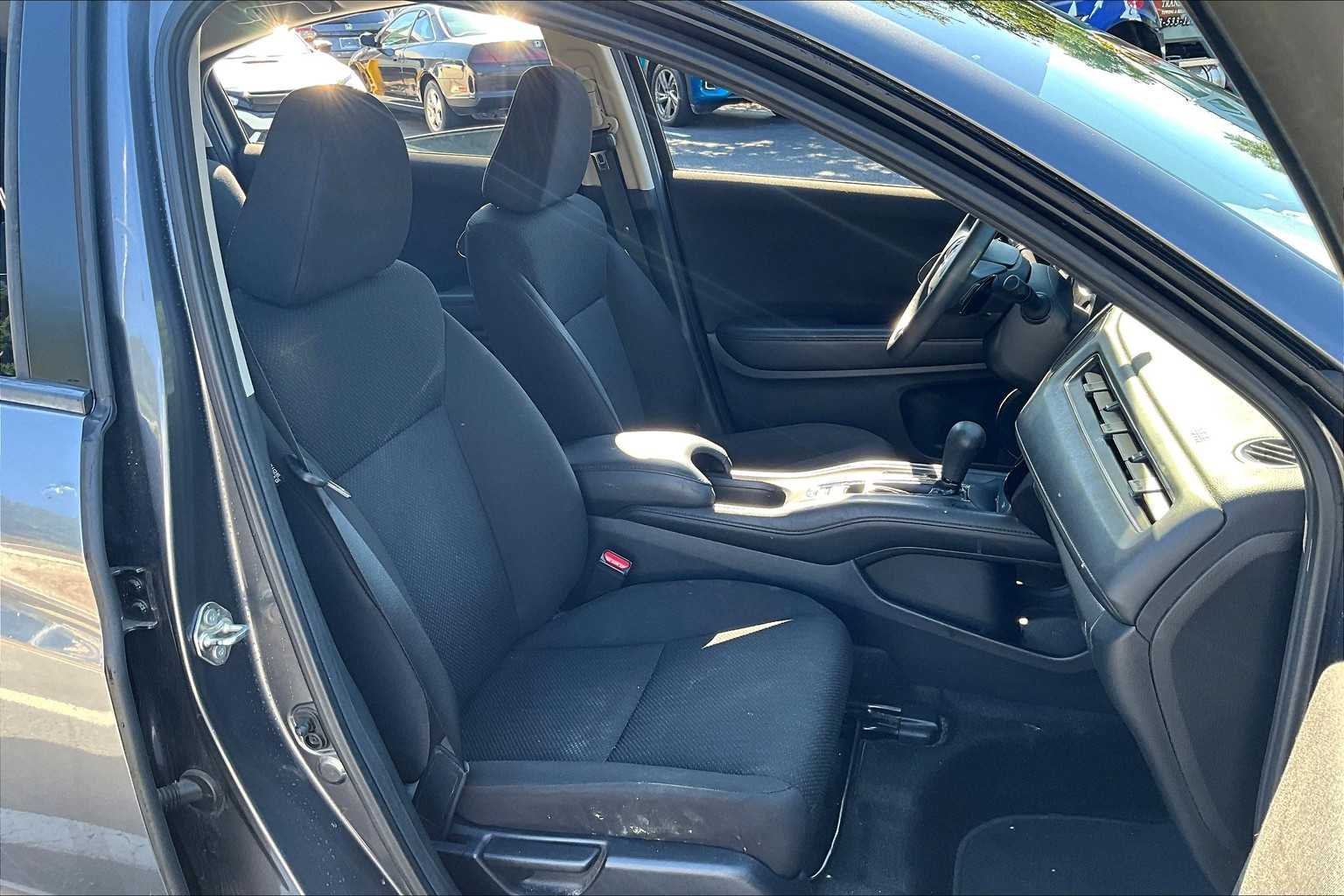 2018 Honda HR-V EX photo 8