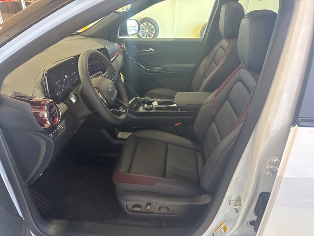 2026 Chevrolet Equinox RS photo 3