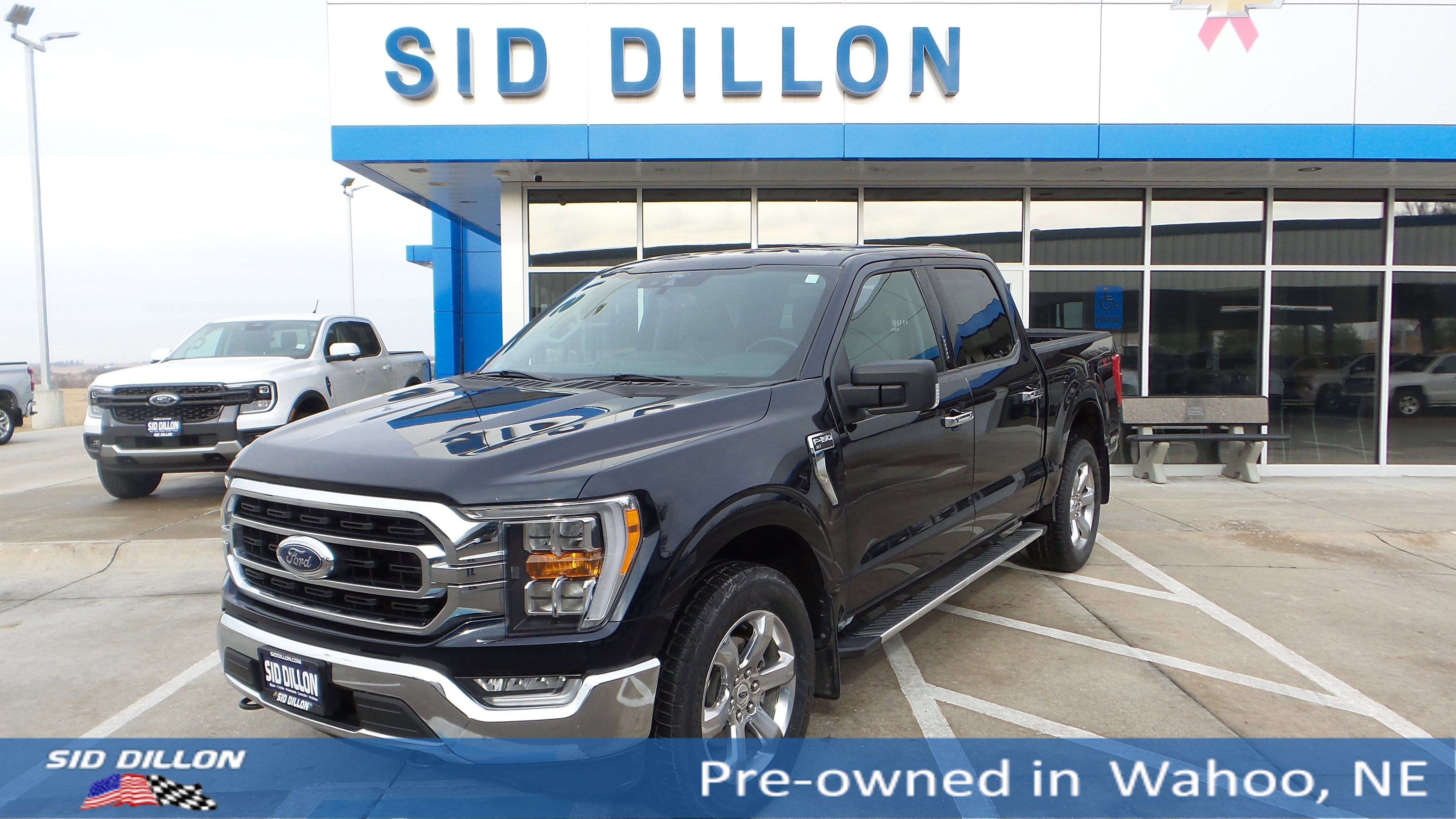 2022 Ford F-150 XLT's photo