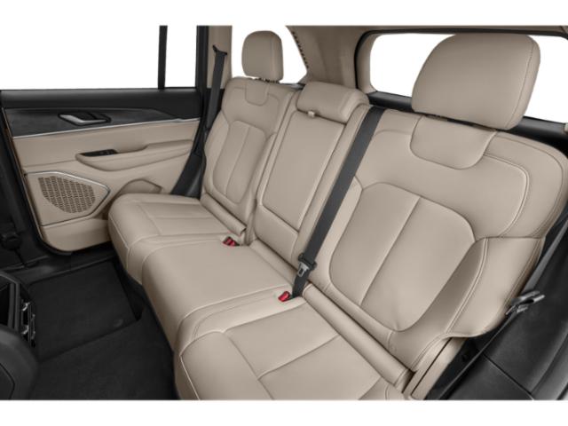 2025 Jeep Grand Cherokee Summit photo 13