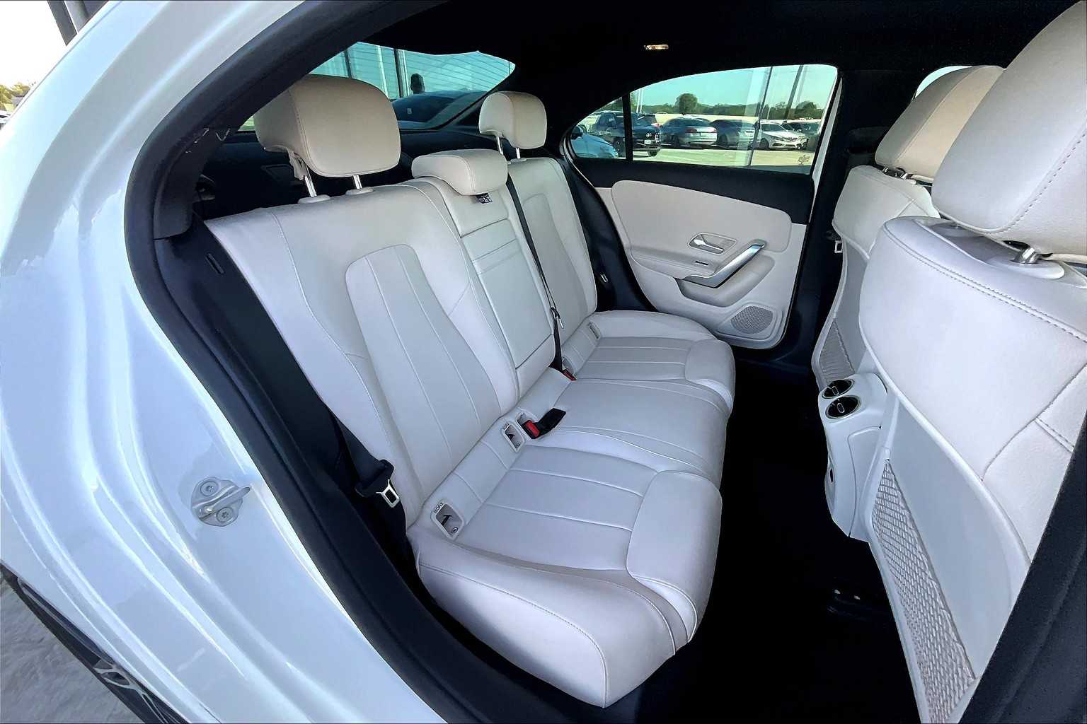 2022 Mercedes Benz A 220 photo 15