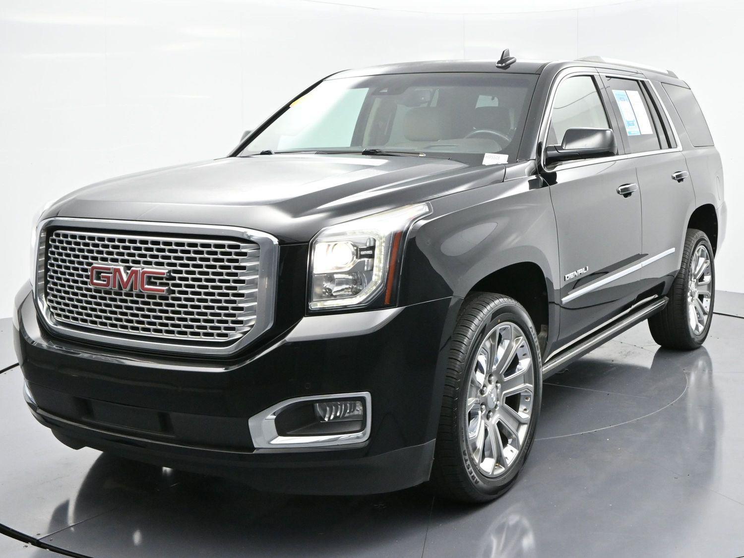 2017 Gmc Yukon Denali photo 3