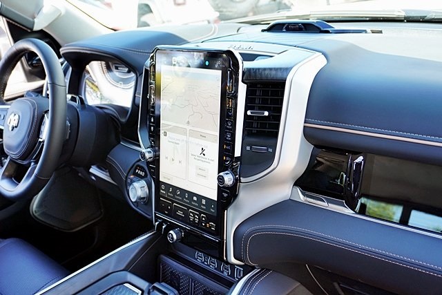 New 2026 Ivory White Tri-Coat Pearl-Coat Exterior Paint RAM Tungsten image 17