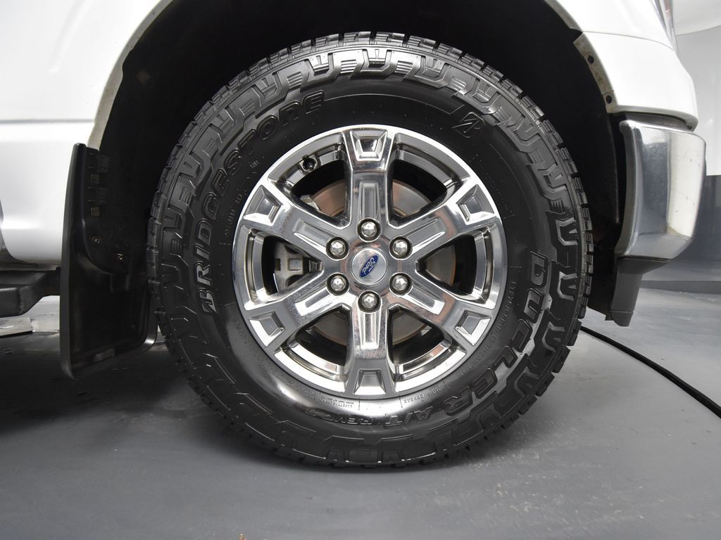 2021 Ford F-150 Lariat photo 12