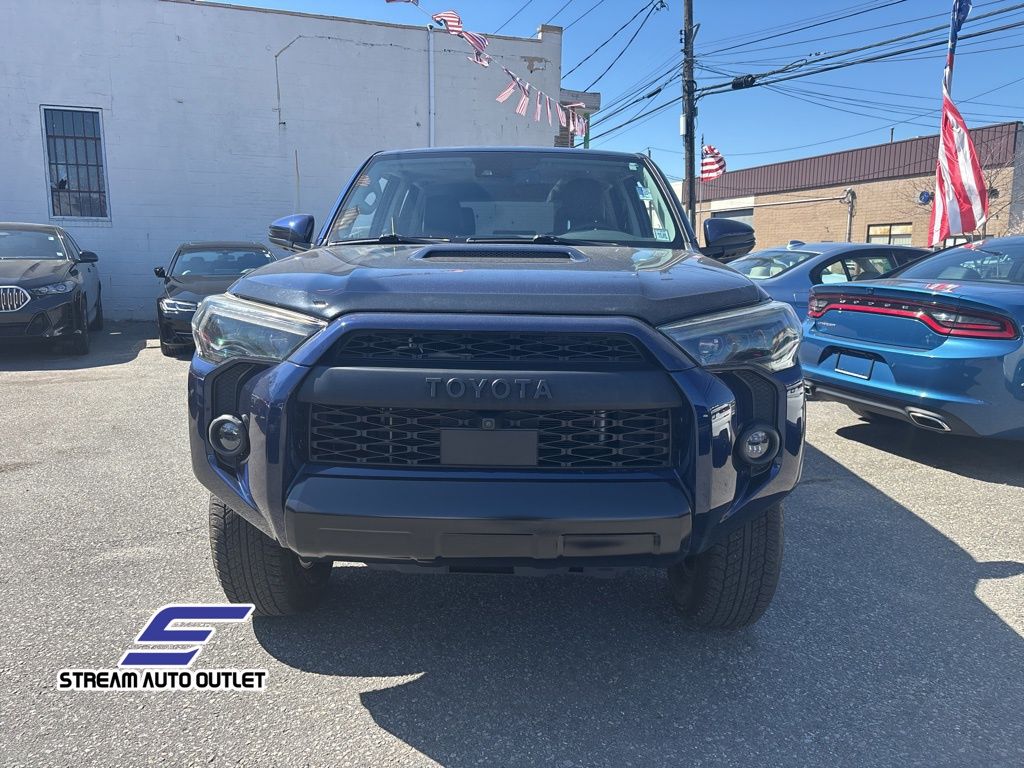 2022 Toyota 4Runner TRD Off-Road Premium photo 2
