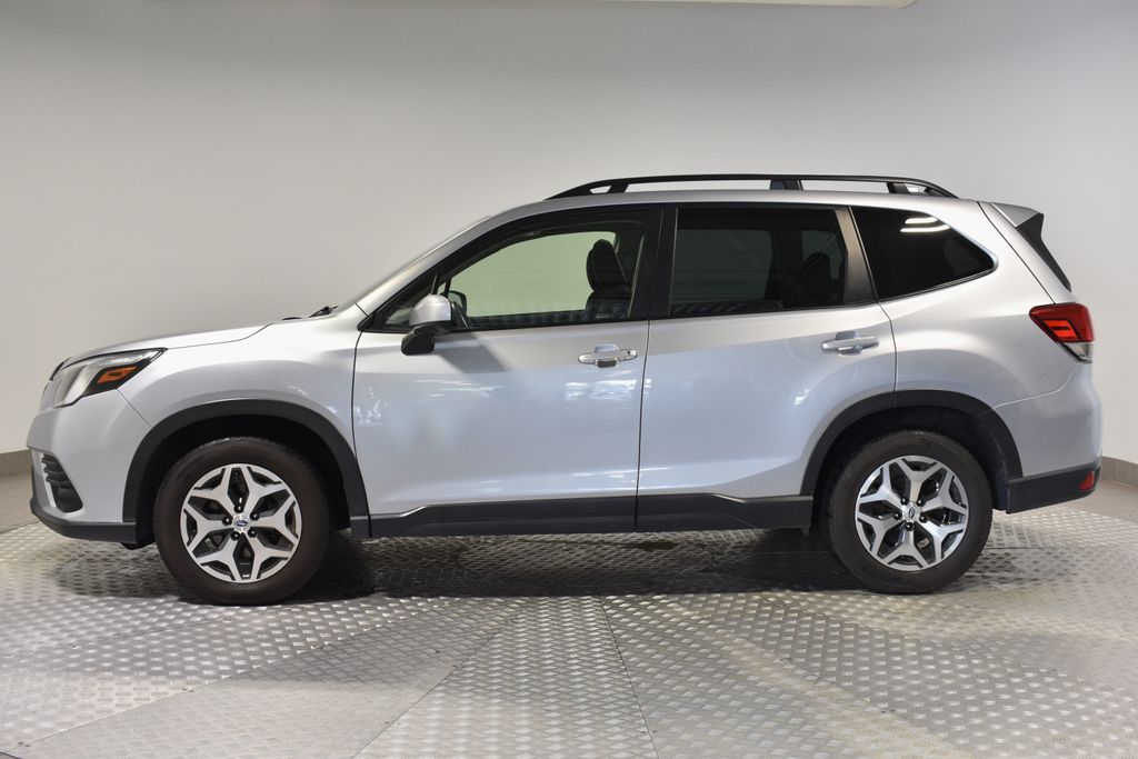 Used 2022 Subaru Forester Premium with VIN JF2SKAEC3NH410443 for sale in Beachwood, OH