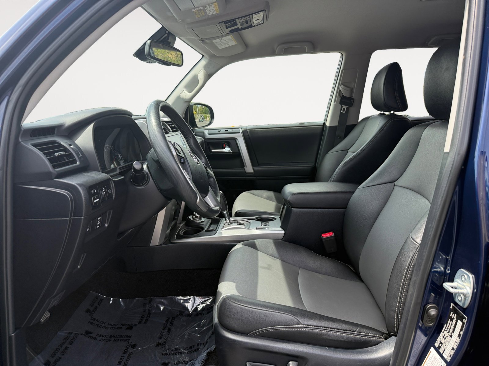 2020 Toyota 4Runner SR5 Premium photo 10