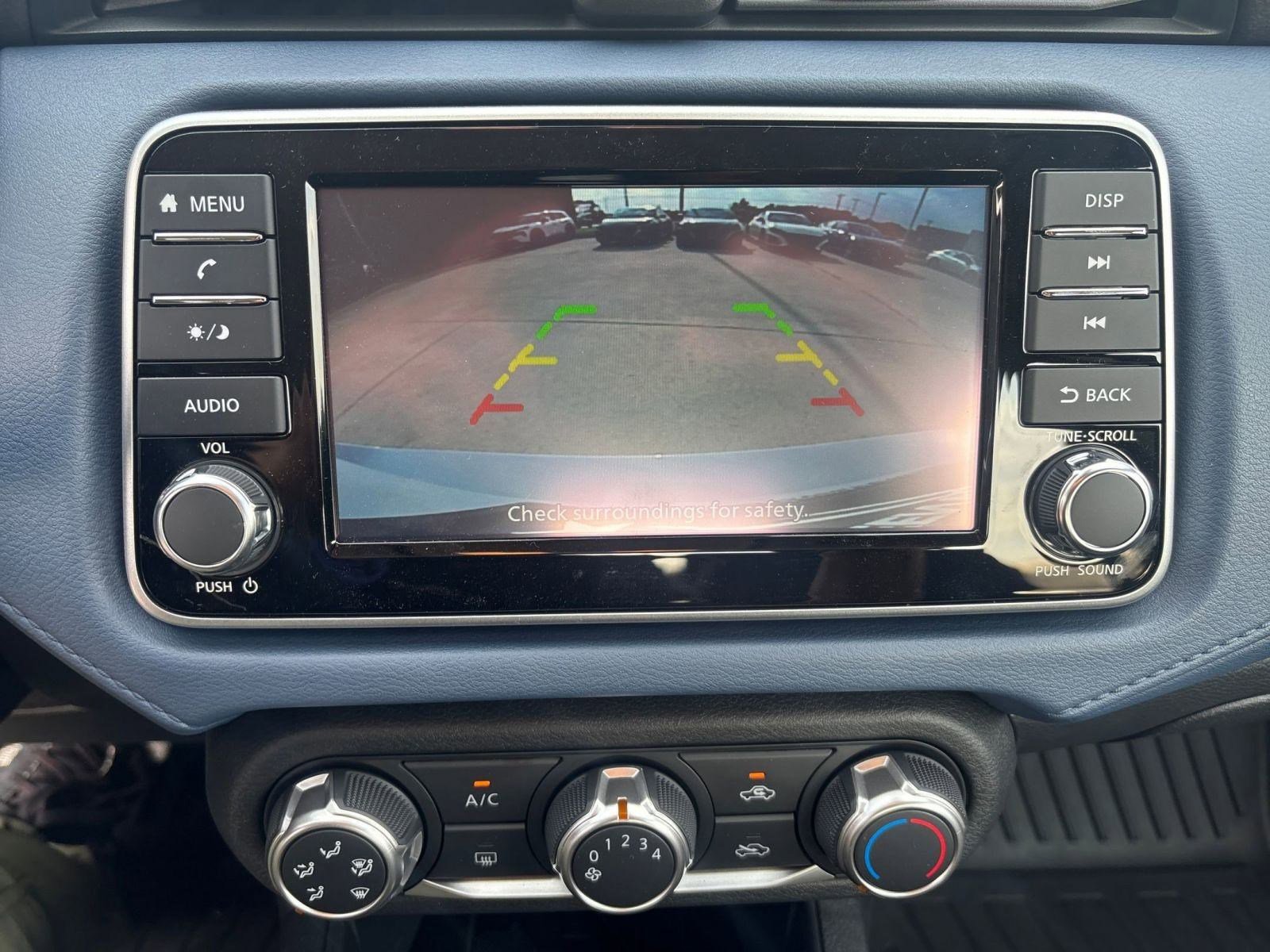 2025 Nissan Versa SV photo 23