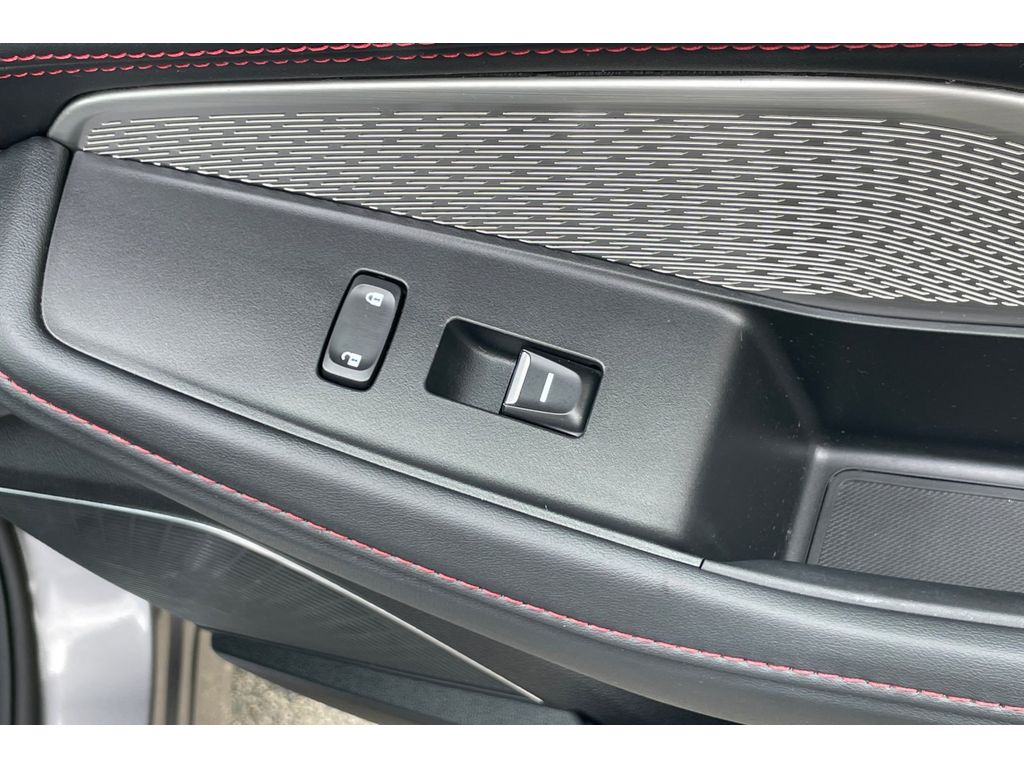2023 Acura MDX SH-AWD A-Spec photo 18