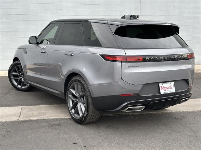 2025 Land Rover Range Rover Sport P360 SE photo 2
