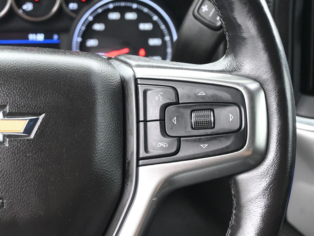 2020 Chevrolet Silverado 1500 LT Texas Edition photo 20