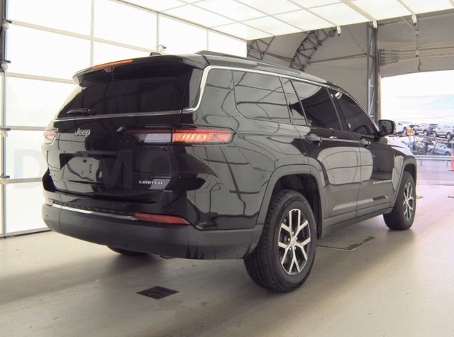 Used 2024 Jeep Grand Cherokee L Limited with VIN 1C4RJKBG3R8602318 for sale in Fairmont, Minnesota