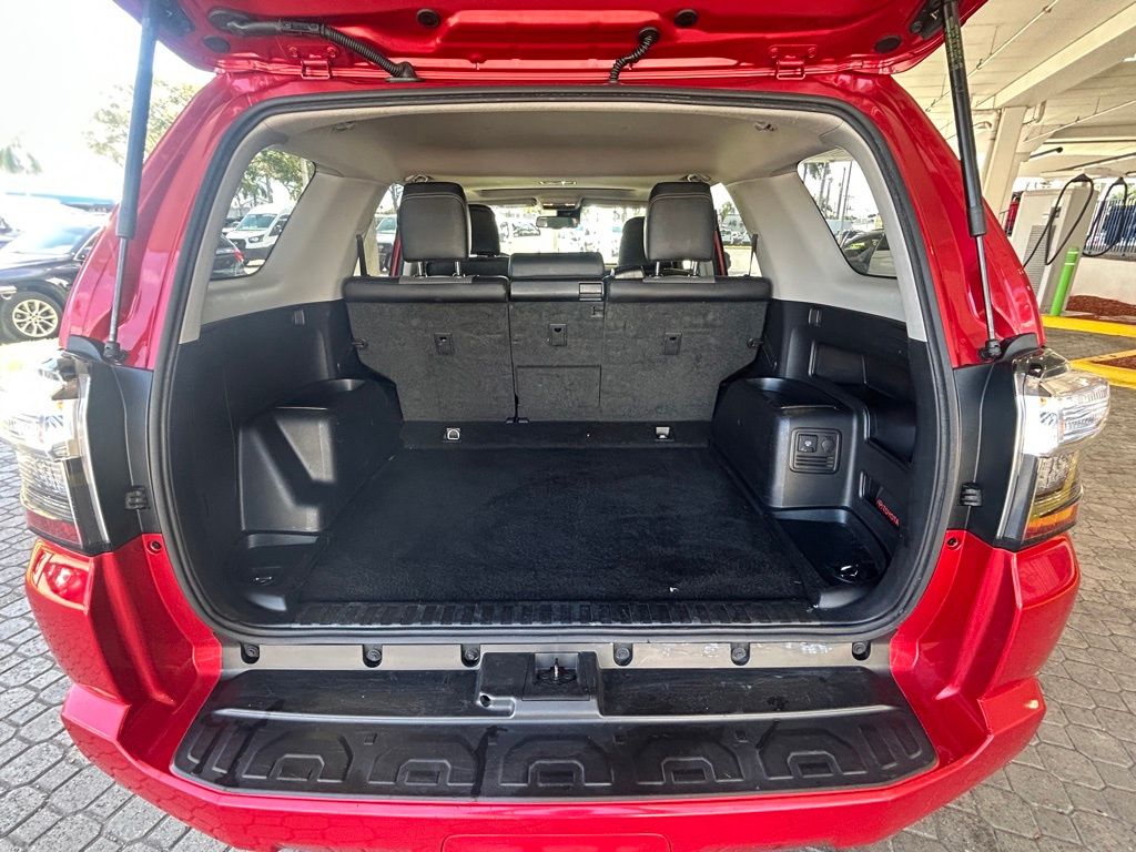 2023 Toyota 4Runner SR5 Premium photo 29