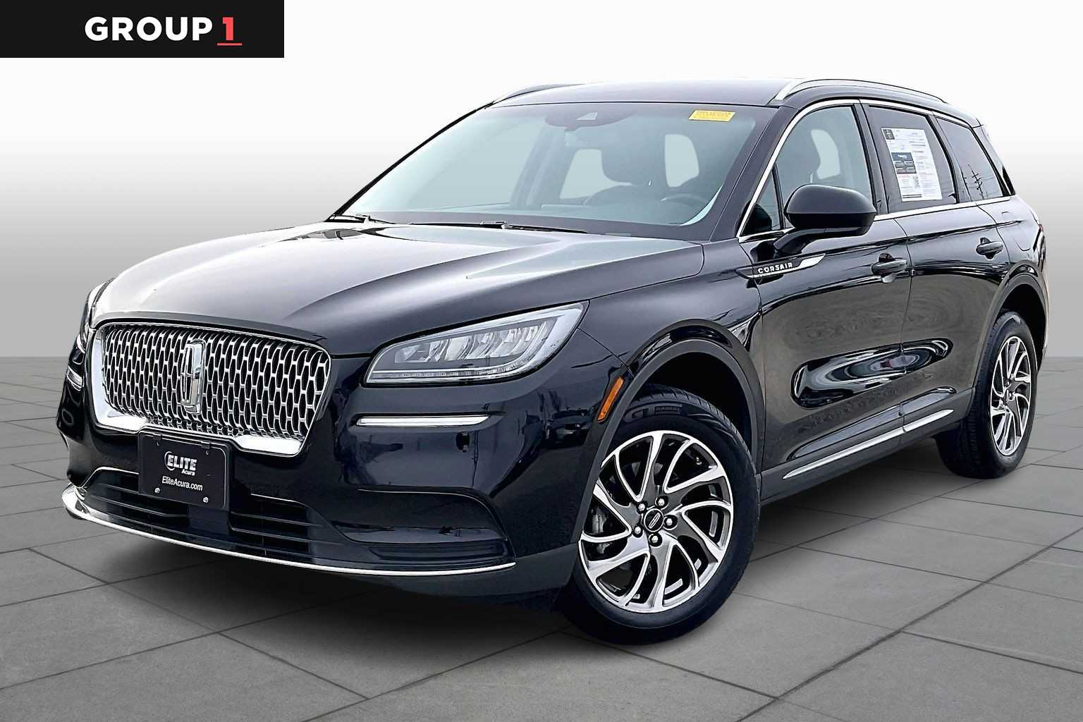 2021 Lincoln Corsair Base's photo