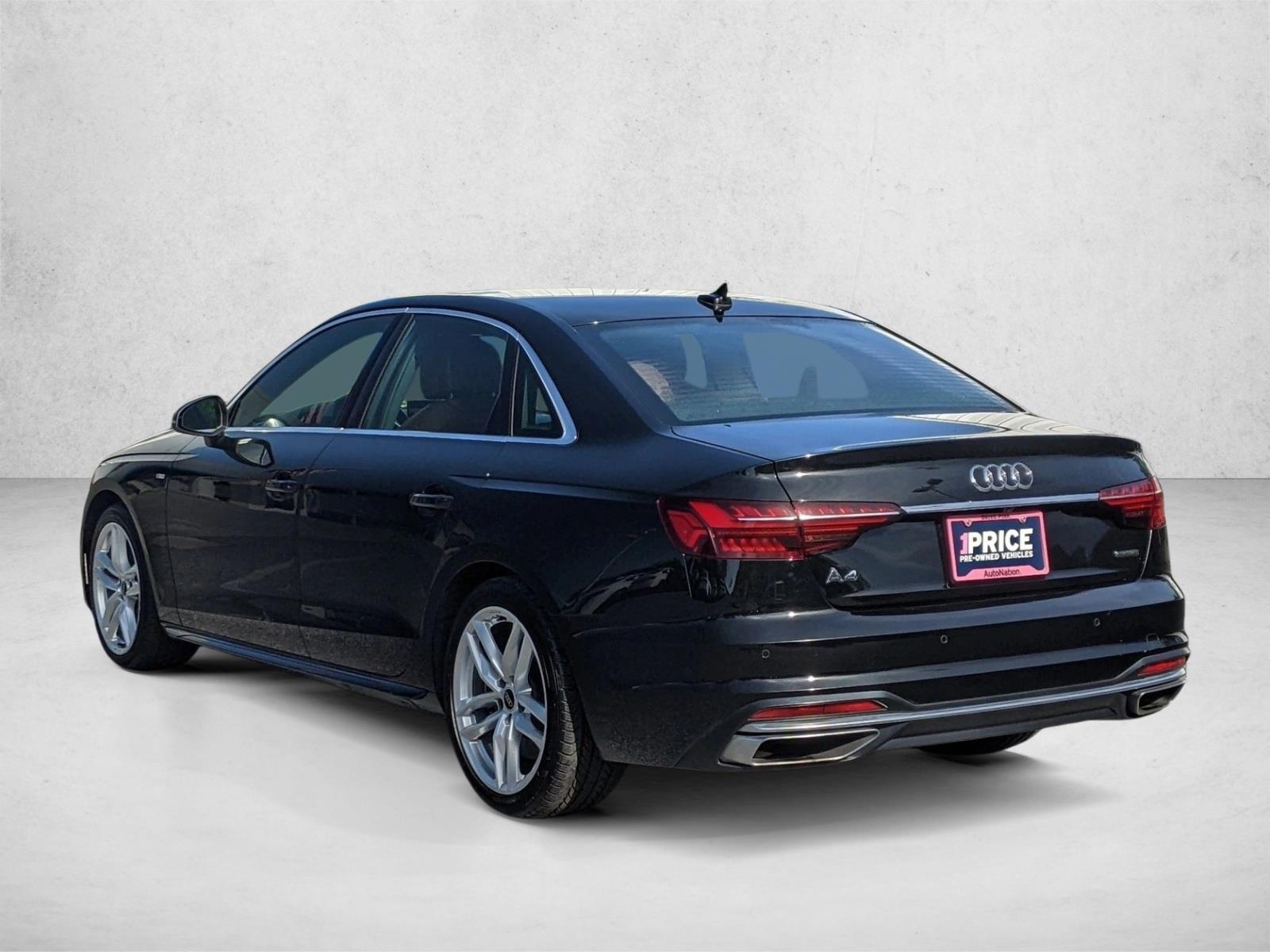 2023 Audi A4 S line Quattro Premium Plus photo 7