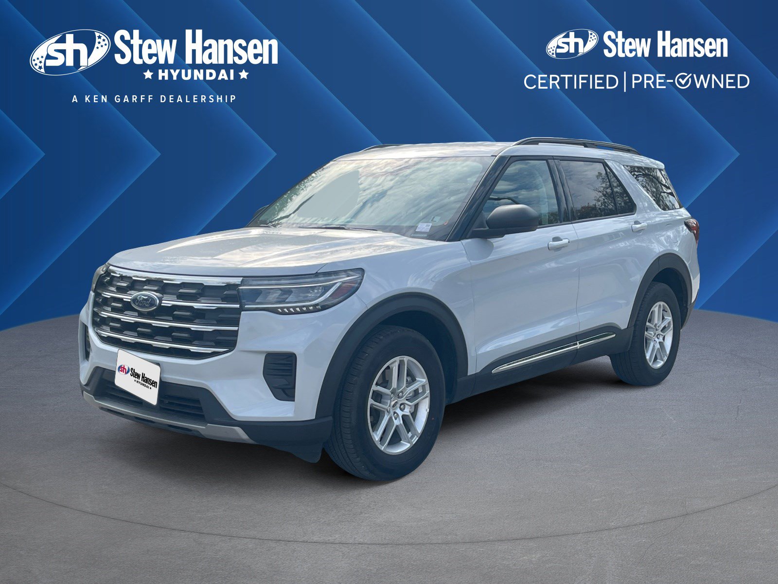 2025 Ford Explorer Active's photo