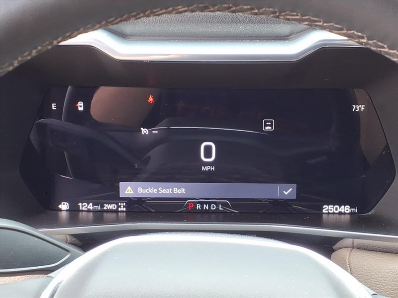 2023 Gmc Canyon Denali photo 16