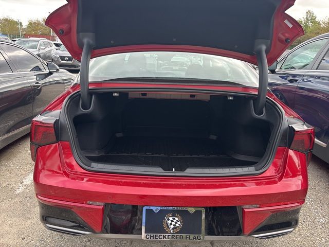 2025 Kia K5 GT-Line photo 9