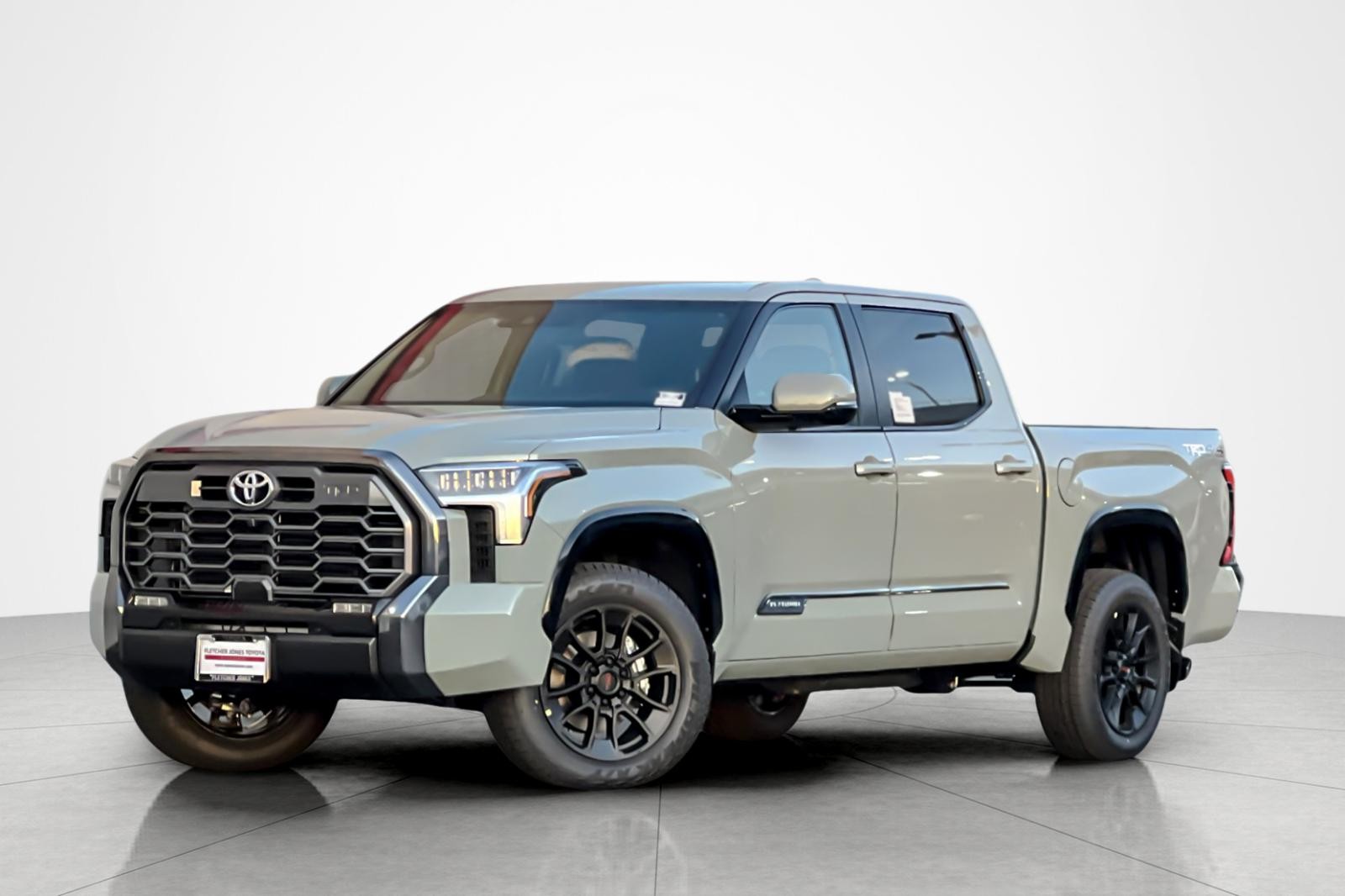 2026 Toyota Tundra Platinum's photo