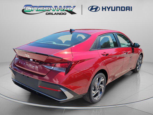 2025 Hyundai Elantra SEL Sport photo 4