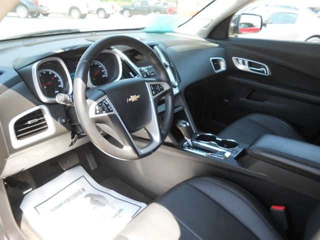2017 Chevrolet Equinox Premier photo 3