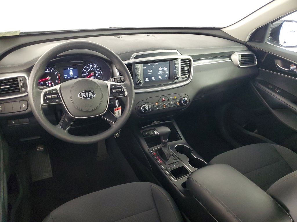 2020 Kia Sorento LX photo 13