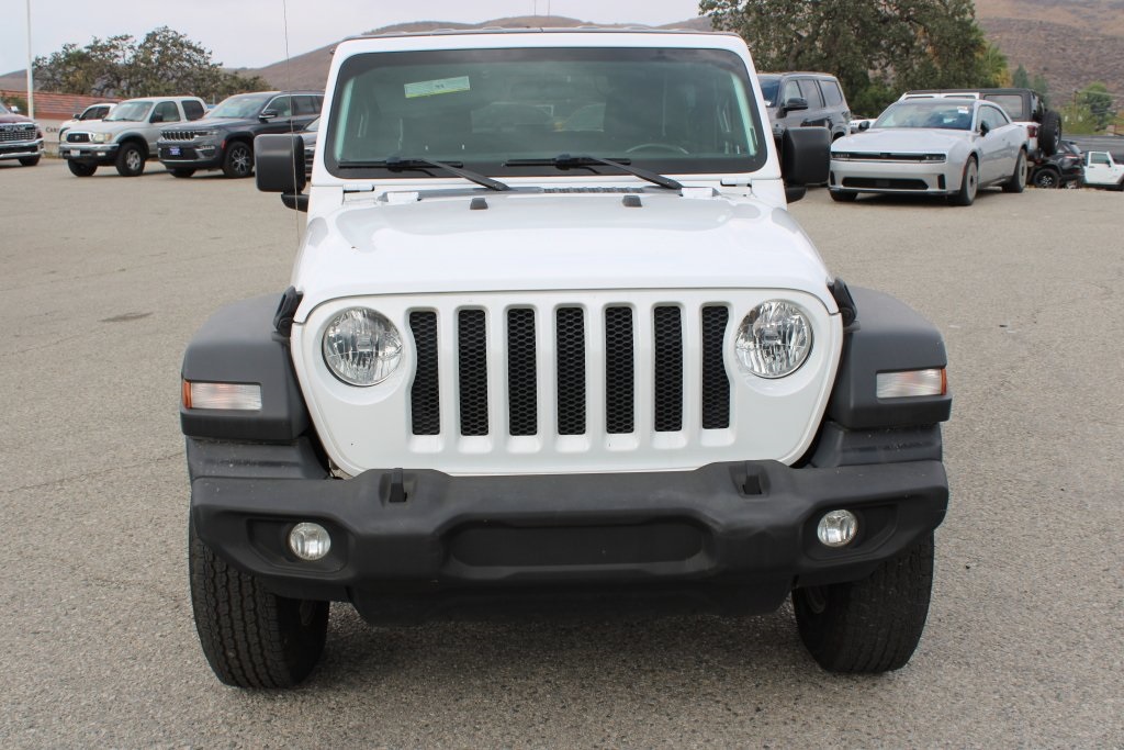 2018 Jeep Wrangler Sport S photo 2