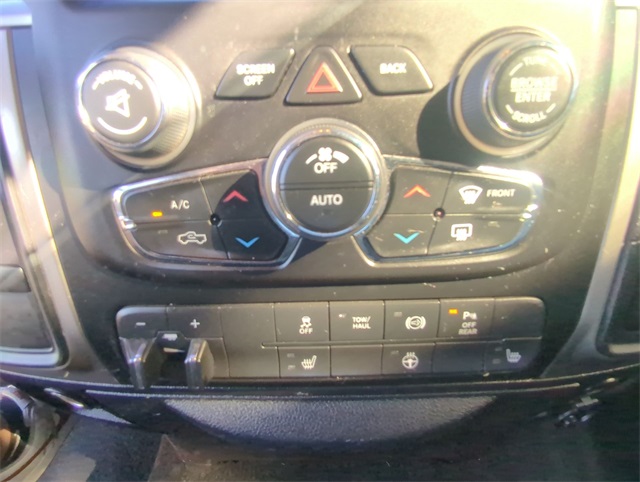2017 Ram 3500 Big Horn photo 17