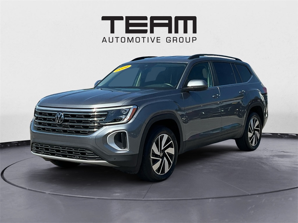 2024 Volkswagen Atlas SE Technology photo 2