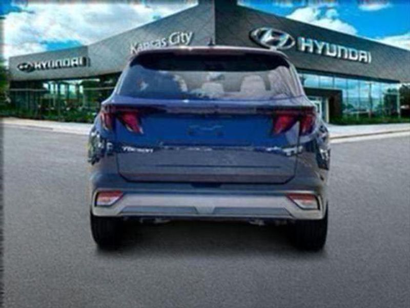 2025 Hyundai Tucson SEL photo 3