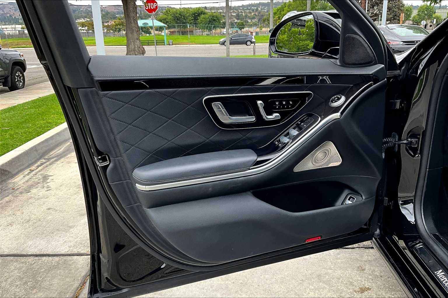 2022 Mercedes Benz S 580 4MATIC photo 19