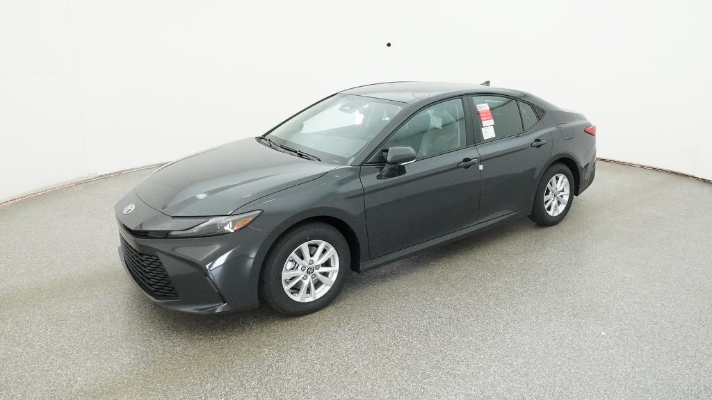 2026 Toyota Camry LE's photo