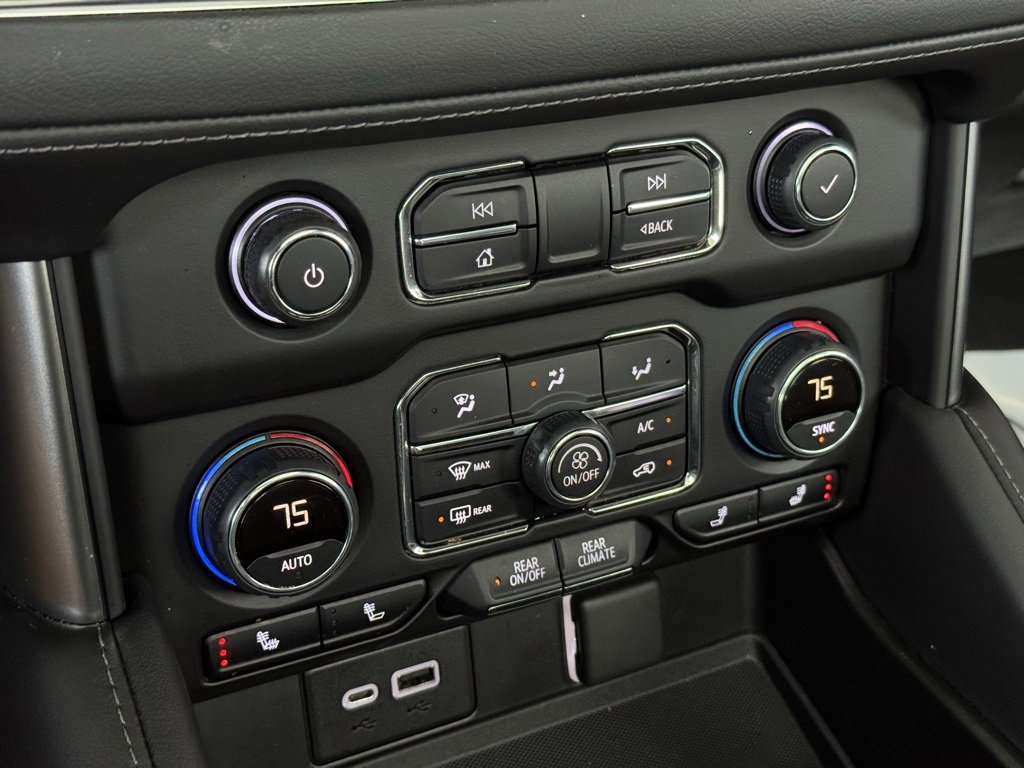 2022 Chevrolet Tahoe Z71 photo 38